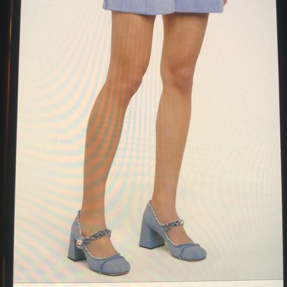 Miu Miu
Miu Miu Mary Jane Round Toe Denim Pumps 40 - Picture 8 of 12